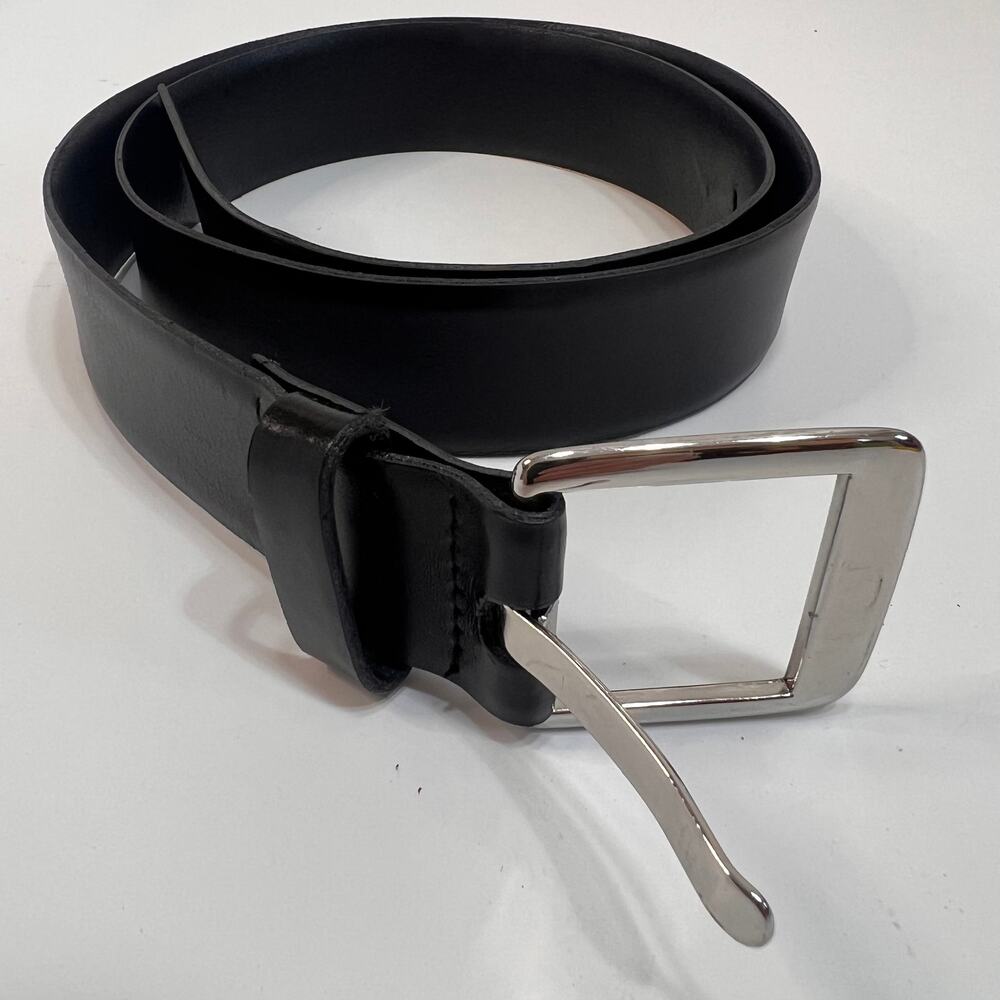 Banana Republic Black Leather Belt Size L Made in USA Minimalist Classic
